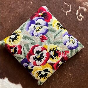Floral Needlepoint Cushion/Decorative Pillow